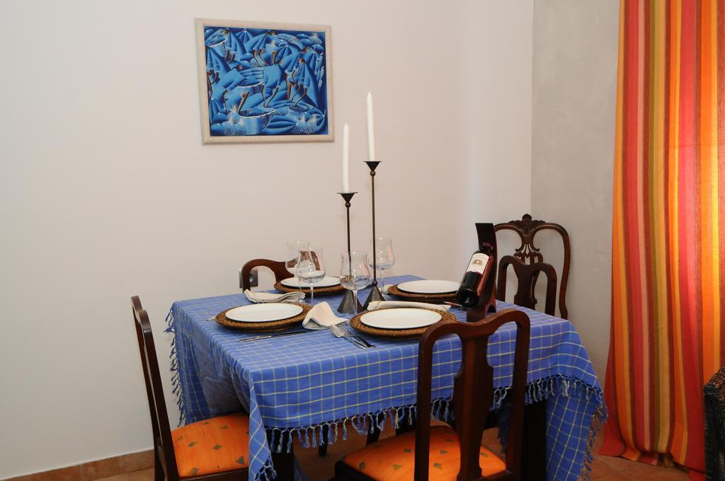Rossio Apartment อัลบูเฟรา ห้อง รูปภาพ