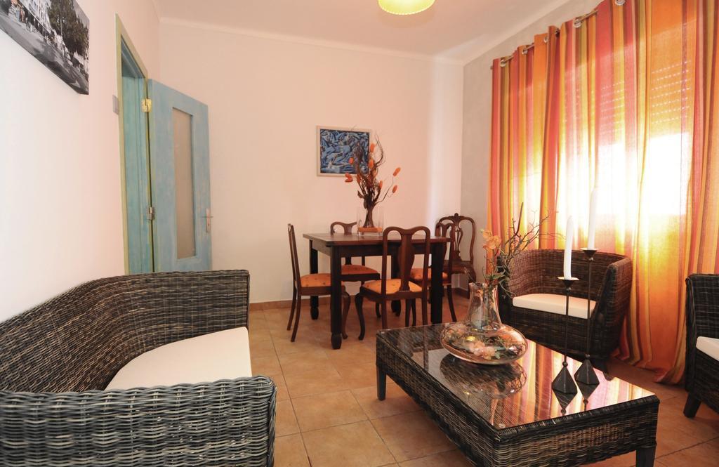 Rossio Apartment อัลบูเฟรา ภายนอก รูปภาพ