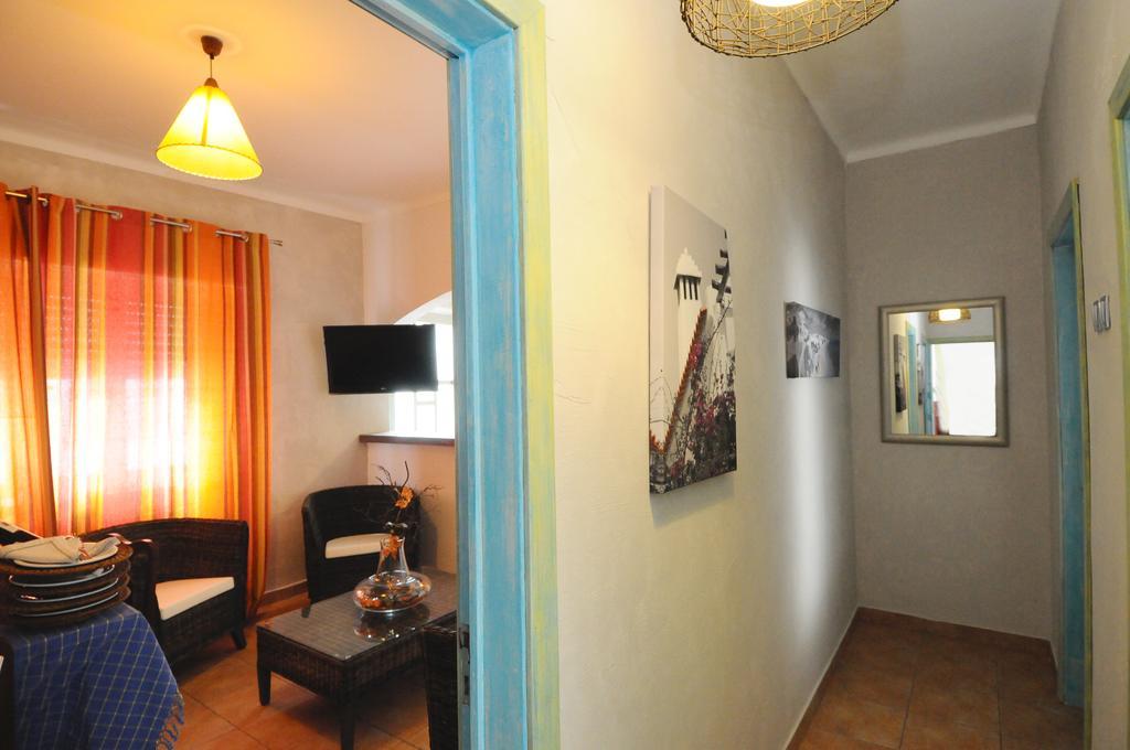 Rossio Apartment อัลบูเฟรา ภายนอก รูปภาพ